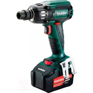 Профессиональный гайковерт Metabo SSW 18 LTX 400 BL